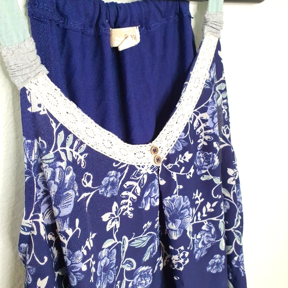 3/$30 Rewind Tank Top - Picture 2 of 3